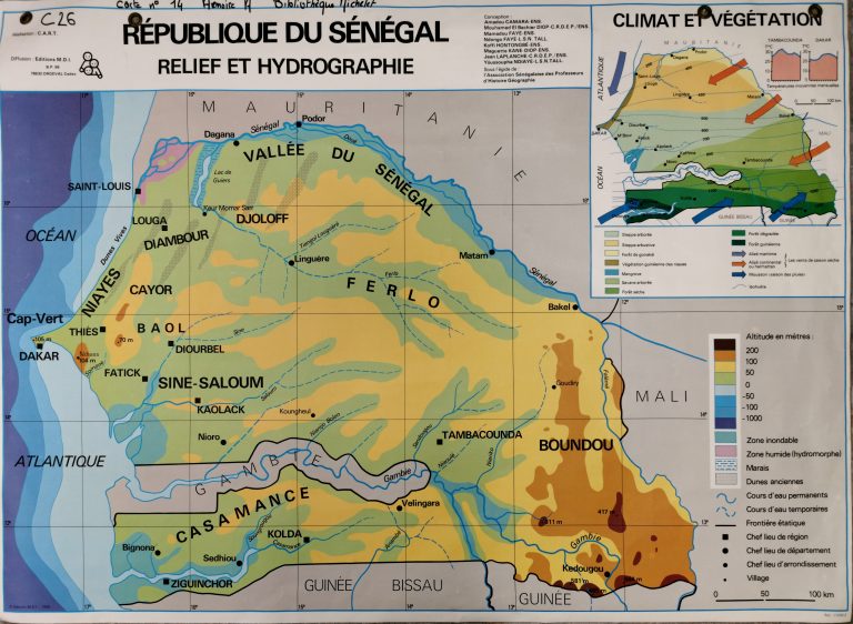 A5(3) République du Sénégal_ relief et hydrographie